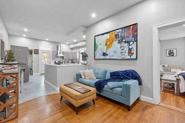 79 W Cottage St, Boston, MA 02125