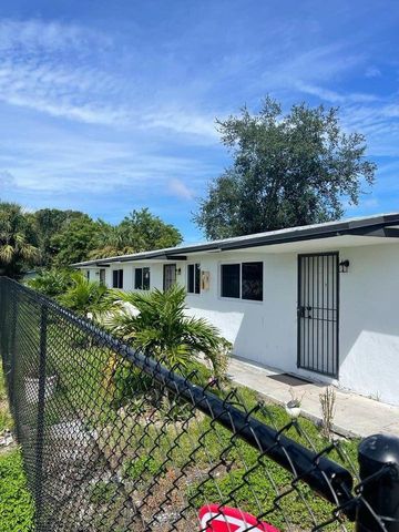 645 NW 64th Street 3, Miami, FL 33150
