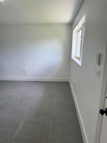 645 NW 64th Street 3, Miami, FL 33150