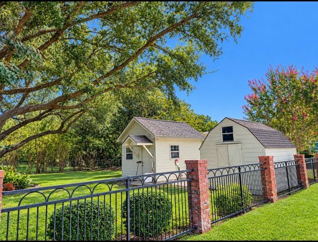 1500 E California Street, Gainesville, TX 76240