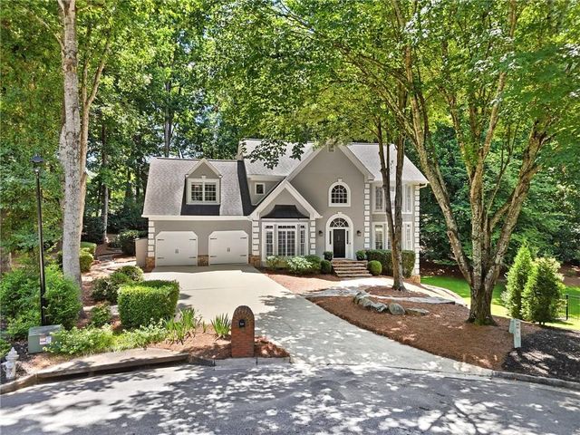 345 Kestrel Cove, Alpharetta, GA 30022