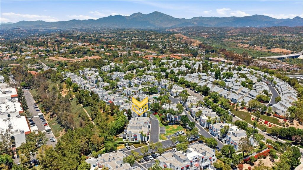 Image 21 of property listing at 27823 Zircon 72, Mission Viejo, CA 92691