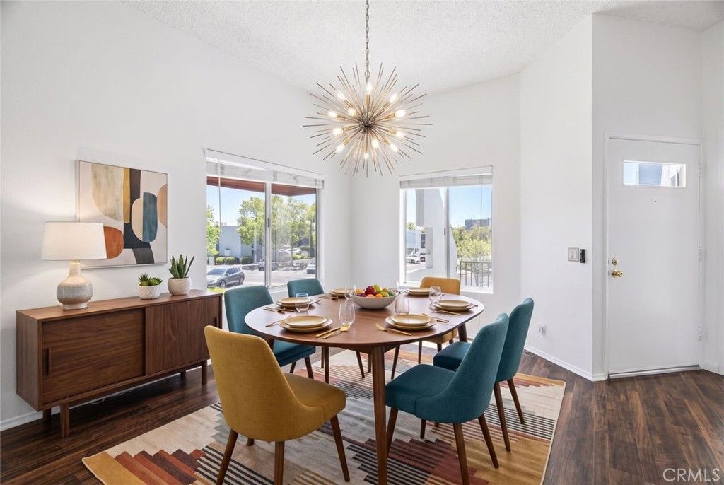 Image 3 of property listing at 27823 Zircon 72, Mission Viejo, CA 92691
