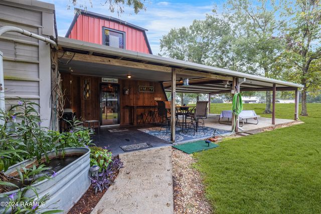 135 Woodys Lane, Sunset, LA 70584