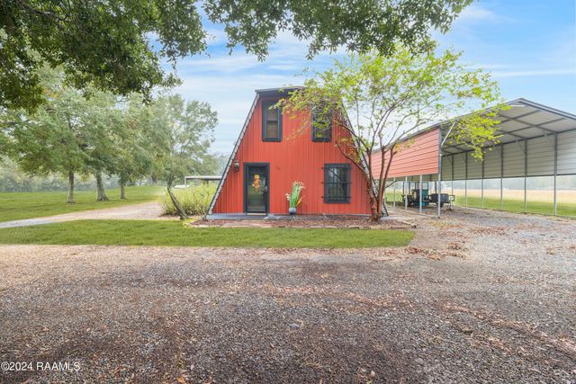 135 Woodys Lane, Sunset, LA 70584