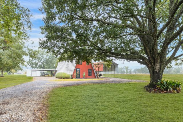 135 Woodys Lane, Sunset, LA 70584