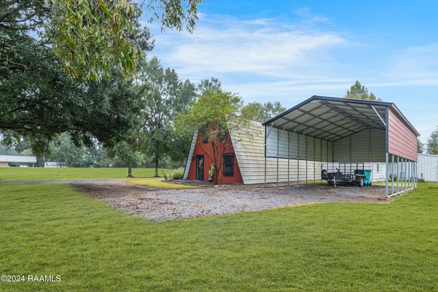 135 Woodys Lane, Sunset, LA 70584