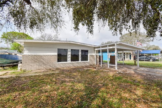 3817 Lamont St, Corpus Christi, TX 78415