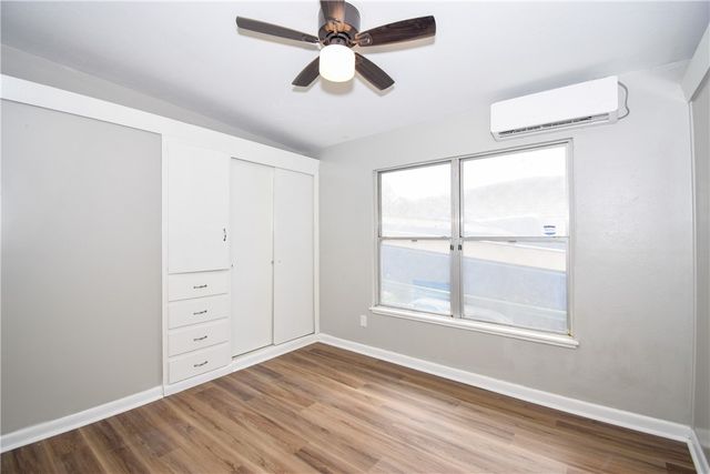 3817 Lamont St, Corpus Christi, TX 78415