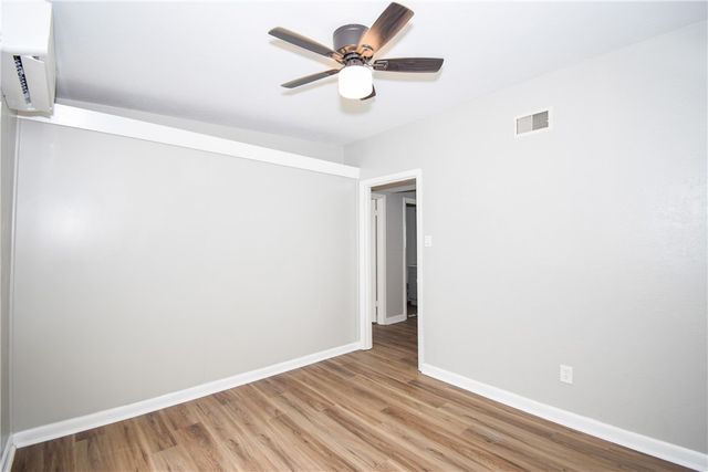 3817 Lamont St, Corpus Christi, TX 78415