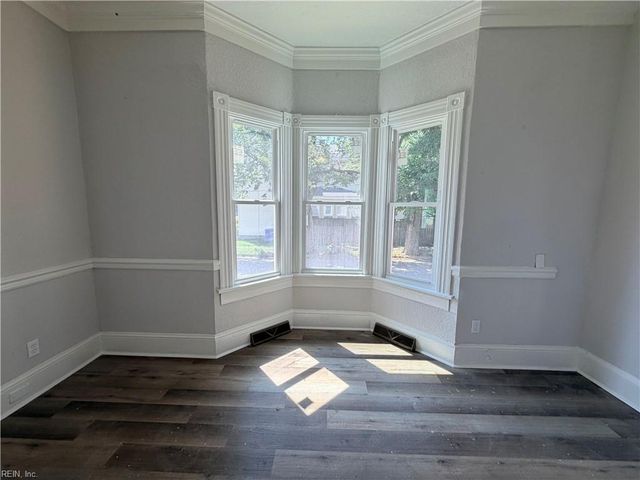1414 Crawford PW, Portsmouth, VA 23704