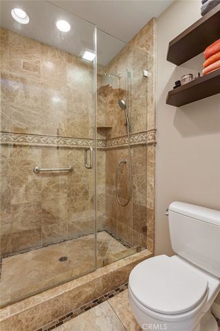27643 Saffron Lane, Saugus, CA 91350