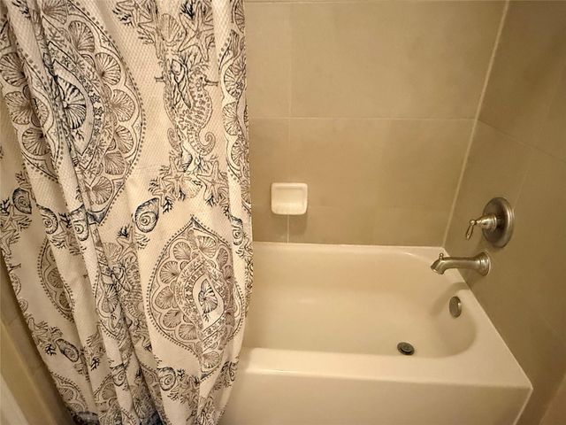 9903 Daisy Clover Court, Houston, TX 77089