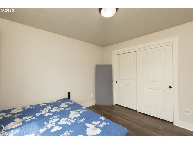 15092 Nw OLIVE St, Portland, OR 97229