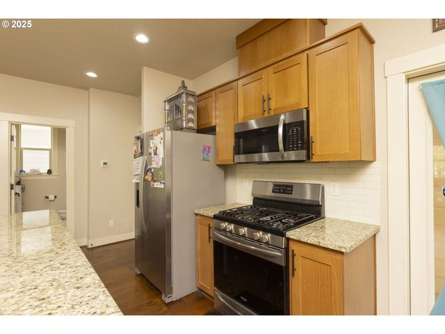 15092 Nw OLIVE St, Portland, OR 97229