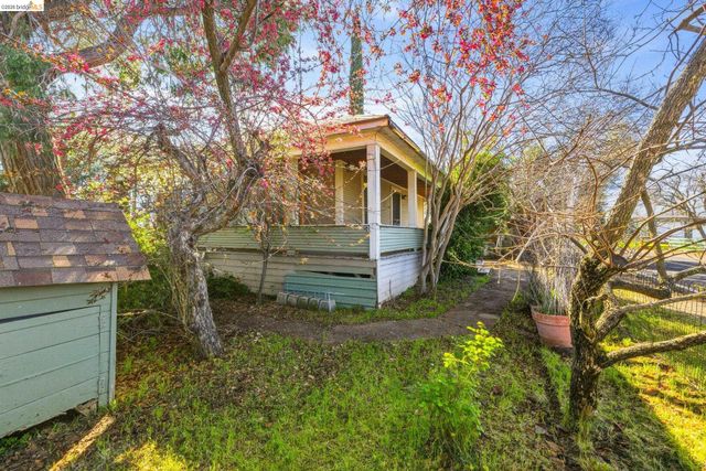 16129 Jacksonville Rd, Jamestown, CA 95327