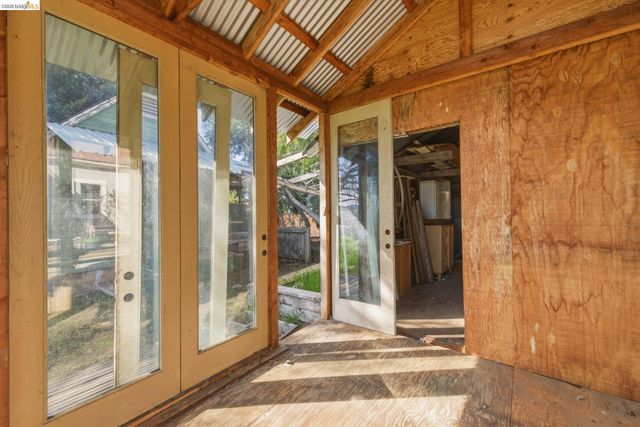 16129 Jacksonville Rd, Jamestown, CA 95327