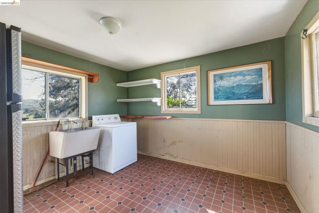 16129 Jacksonville Rd, Jamestown, CA 95327