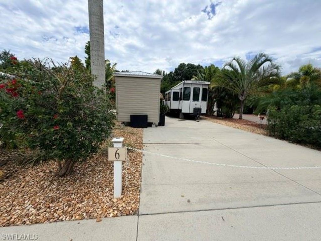 5110 Cypress Trail Resort CIR, FORT MYERS, FL 33905 — exterior