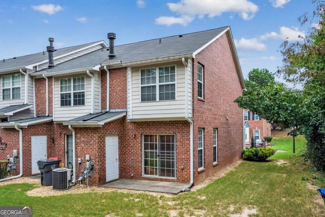 266 Paden Cove Trail, Lawrenceville, GA 30044