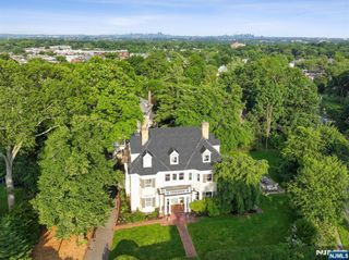 83 Fullerton Avenue, Montclair, NJ 07042