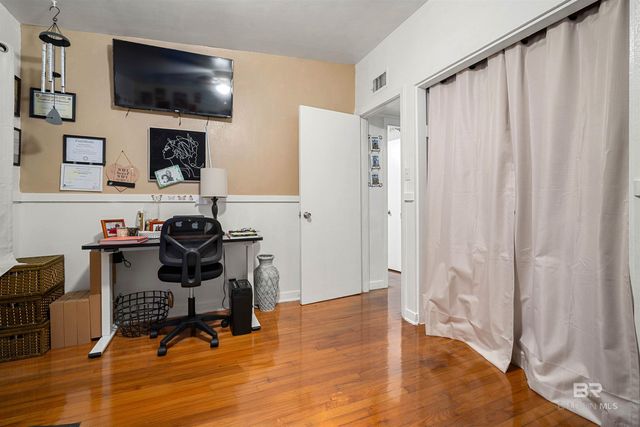 2004 W Beau Terra Drive, Mobile, AL 36618