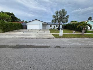 26230 SW 130th Avenue, Homestead, FL 33032
