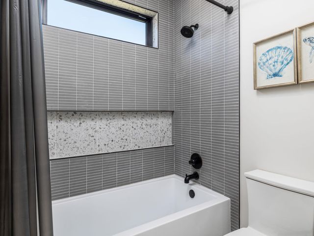 6620 Isabelle DR B, Austin, TX 78752