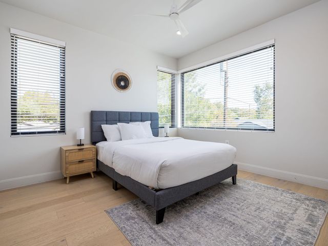 6620 Isabelle DR B, Austin, TX 78752