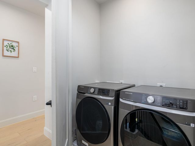 6620 Isabelle DR B, Austin, TX 78752