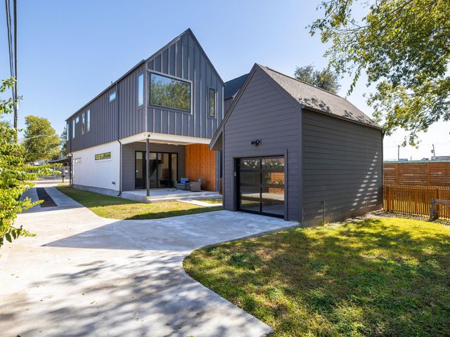 6620 Isabelle DR B, Austin, TX 78752