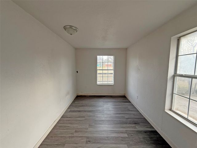 3516 Rio Grande Circle, Dallas, TX 75233