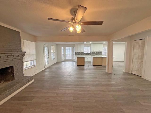 3516 Rio Grande Circle, Dallas, TX 75233