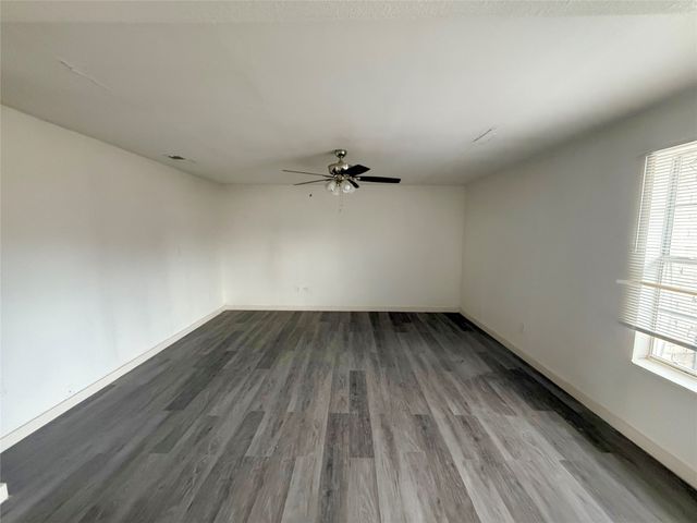 3516 Rio Grande Circle, Dallas, TX 75233