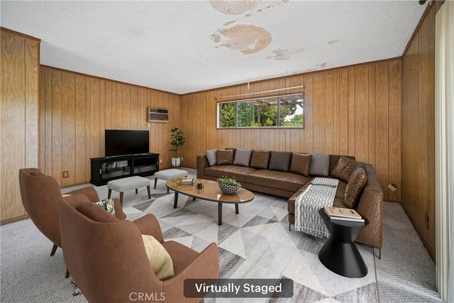 14860 Novice Street, North Hills, CA 91343