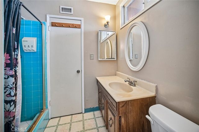 14860 Novice Street, North Hills, CA 91343