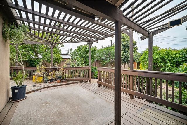 14860 Novice Street, North Hills, CA 91343
