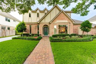 11410 Del Monte Drive, Houston, TX 77077