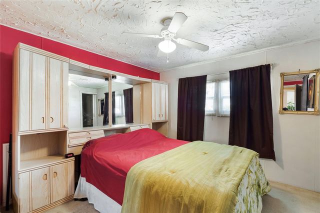 210 ROMA ROAD, Venice, FL 34285