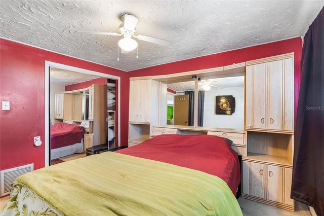 210 ROMA ROAD, Venice, FL 34285