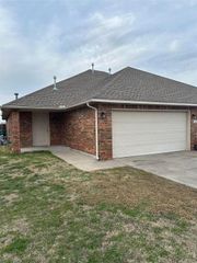 15109 Kyle Drive B, Oklahoma City, OK 73170