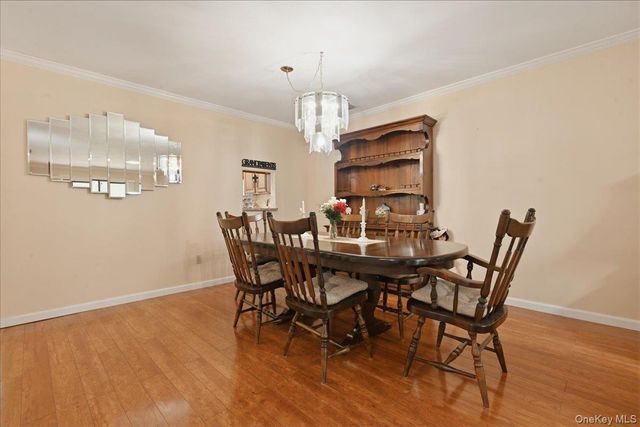 90 Knolls Drive, Stony Brook, NY 11790