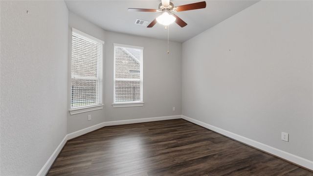 12215 Forest Villas Lane, Conroe, TX 77304