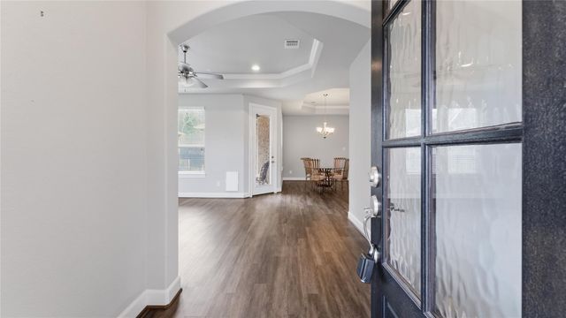 12215 Forest Villas Lane, Conroe, TX 77304