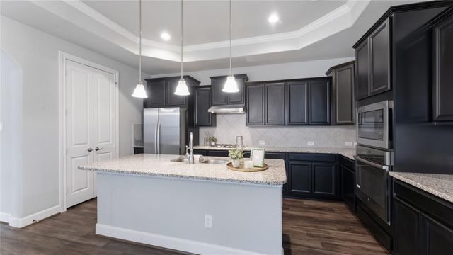 12215 Forest Villas Lane, Conroe, TX 77304