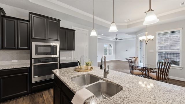 12215 Forest Villas Lane, Conroe, TX 77304