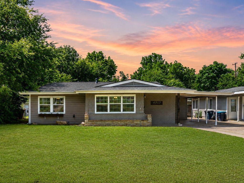4513 Donnelly Avenue, Fort Worth, TX 76107