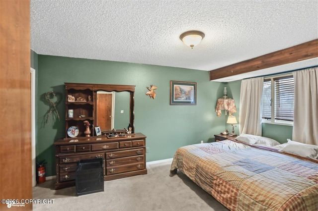 7463 Tana Circle, Anchorage, AK 99504