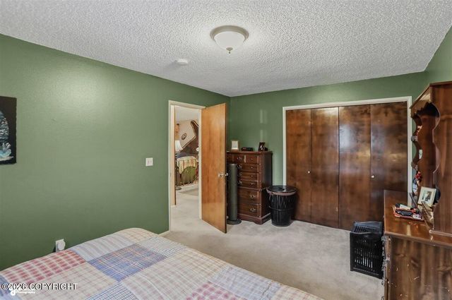 7463 Tana Circle, Anchorage, AK 99504
