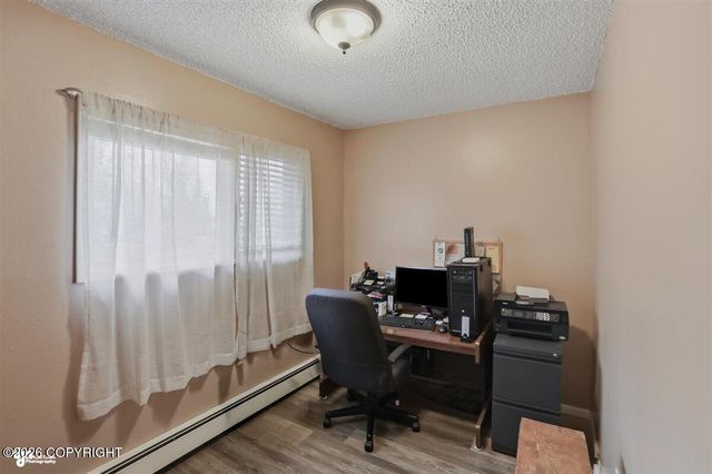 7463 Tana Circle, Anchorage, AK 99504